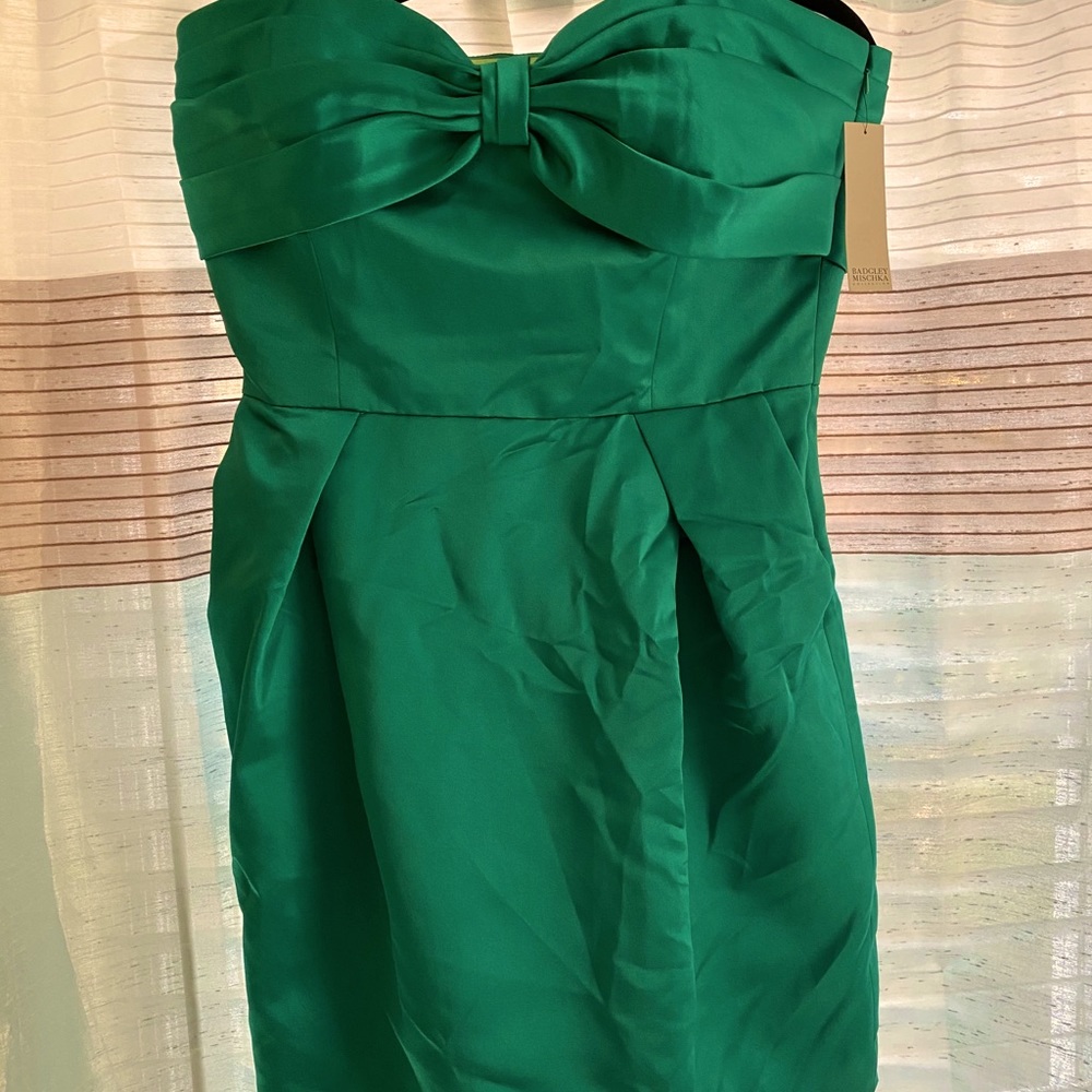 Badgley Mischka strapless cocktail dress